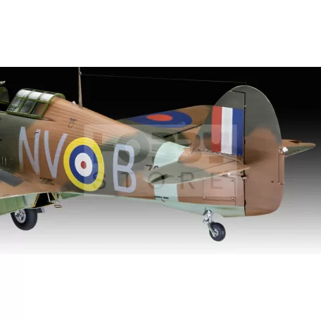 Revell  Hawker Hurricane Mk IIb 1:32 repülő makett 04968R
