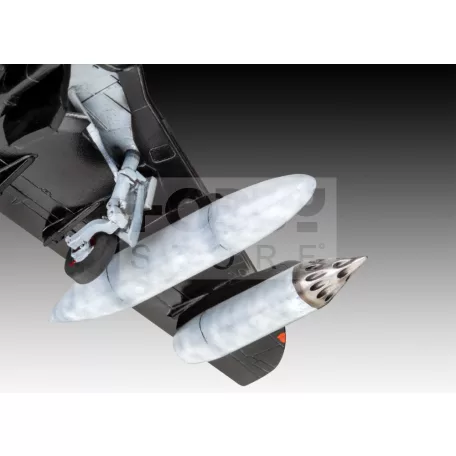Revell BAe Hawk T.1 1:72 repülőgép makett 04970R