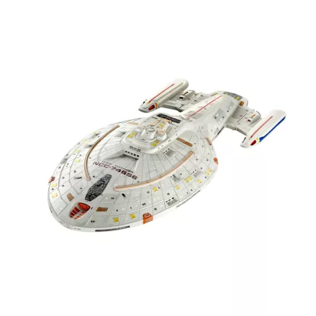 Revell Star Trek U.S.S. Voyager 1:670 űrhajó makett 04992R