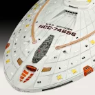 Revell Star Trek U.S.S. Voyager 1:670 űrhajó makett 04992R