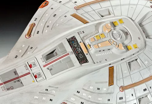 Revell U.S.S. Voyager – 1:670 űrhajó makett