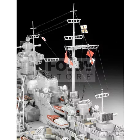 Revell Battleship Bismarck 1:350 hajó makett 05040R