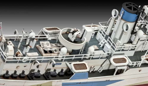 Revell HMCS SNOWBERRY – 1:144 hadihajó makett
