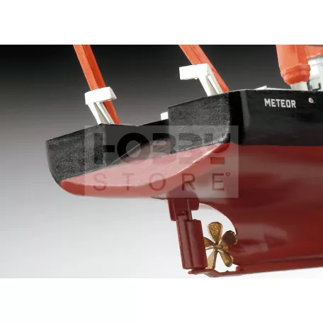 Revell German Research Vessel Meteor 1:300 hajó makett 05218R