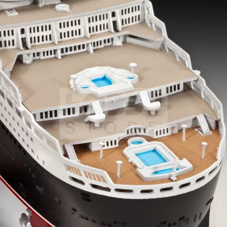 Revell Queen Mary 2 1:700 hajó makett 05231R