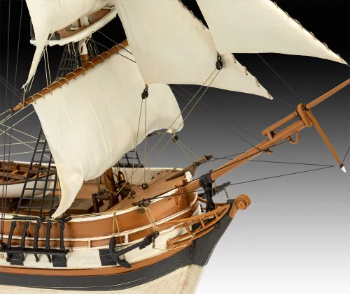 Revell HMS Beagle – 1:96 vitorláshajó makett