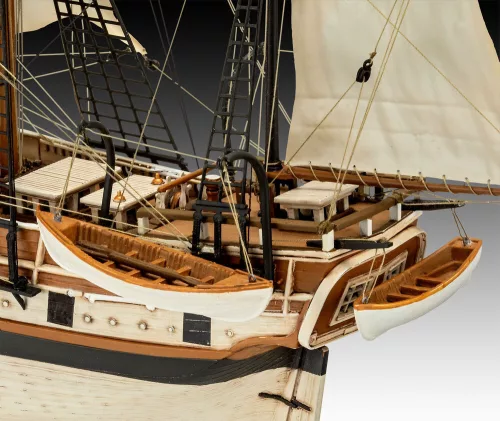 Revell HMS Beagle – 1:96 vitorláshajó makett