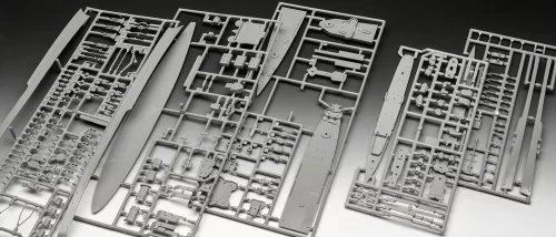 Revell Gift Set Pacific Warriors (USS Fletcher & USS Indianapolis) – 1:700 hadihajó makett szett