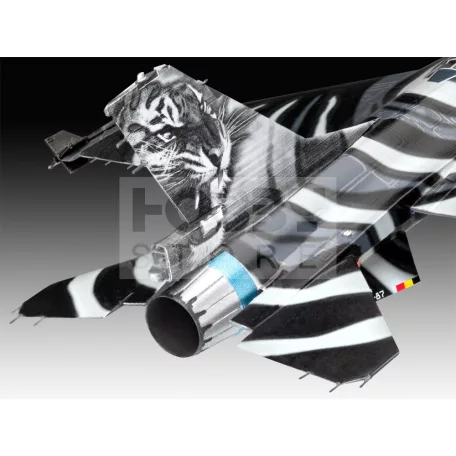 Revell Gift Set NATO Tiger Meet - 60th Anniversary 1:72 repülőgép makett 05671R