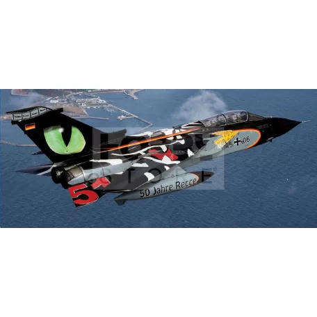 Revell Gift Set NATO Tiger Meet - 60th Anniversary 1:72 repülőgép makett 05671R