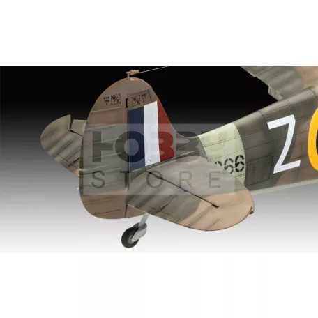 Revell Gift Set Spitfire Mk.V Iron Maiden 1:32 repülő makett 05688R