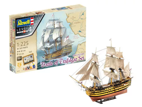 Revell Gift Set HMS Victory (Battle of Trafalgar) – 1:225 vitorláshajó makett