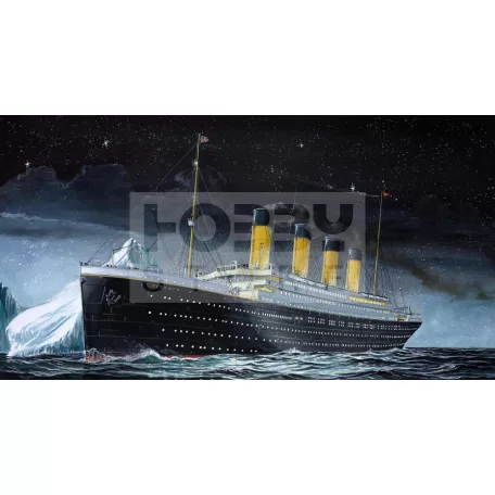 Revell - R.M.S. Titanic 1:1200 hajó makett 05804R