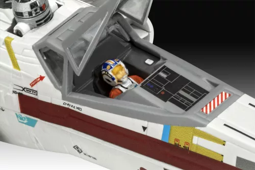 Revell Carson Teva's X-Wing Fighter: The Mandalorian – 1:57 űrhajó makett