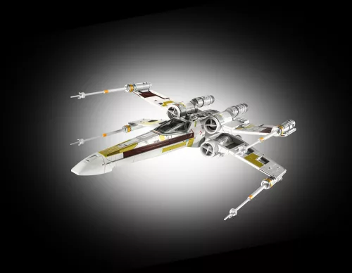 Revell Carson Teva's X-Wing Fighter: The Mandalorian – 1:57 űrhajó makett