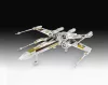 Revell Carson Teva's X-Wing Fighter: The Mandalorian – 1:57 űrhajó makett