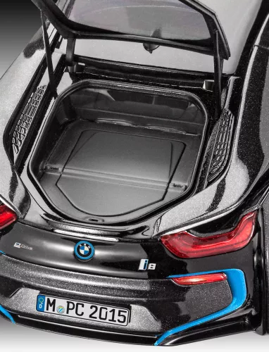 Revell BMW i8 – 1:24 autó makett