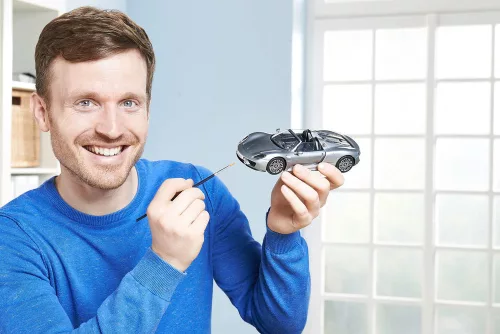 Revell Porsche 918 Spyder – 1:24 autó makett
