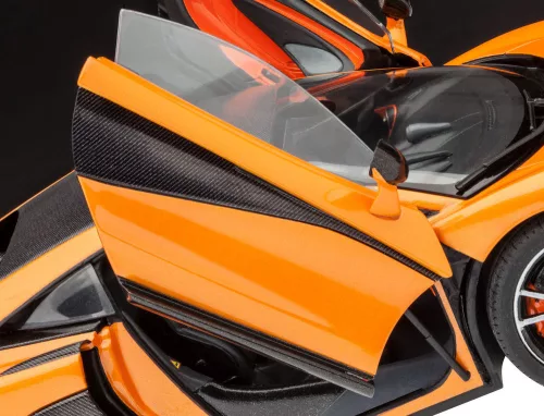 Revell McLaren 570S – 1:24 autó makett
