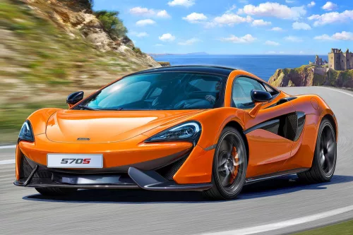Revell McLaren 570S – 1:24 autó makett