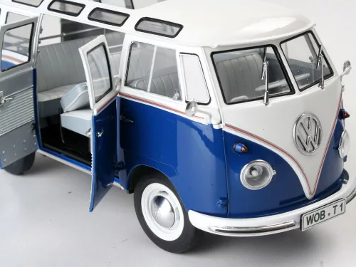 Revell VW T1 Samba Bus – 1:24 kisbusz makett