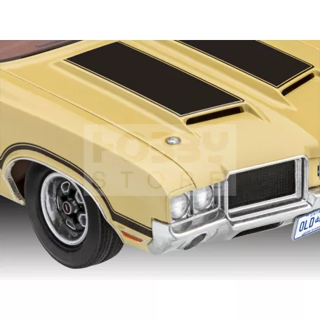 Revell 71 Oldsmobile 442 Coupe 1:25 autó makett 07695R