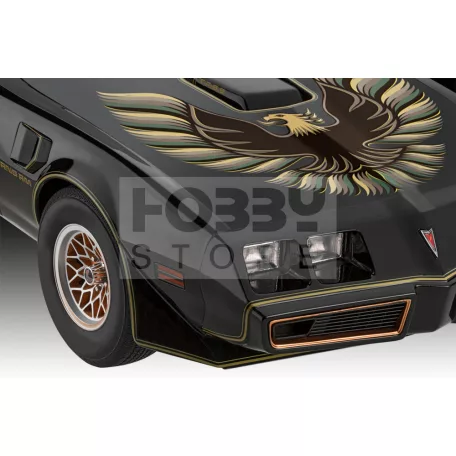 Revell Pontiac Firebird Trans Am 1:8 autó makett 07710R