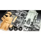 Revell Pontiac Firebird Trans Am 1:8 autó makett 07710R