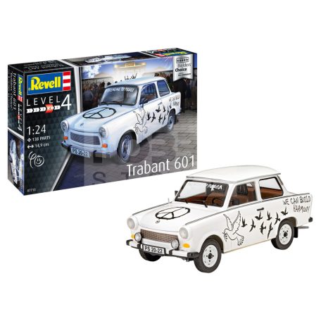 Revell Trabant 601S "Builder's Choice" 1:24 autó makett 07713R