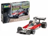 Revell Surtees TS16/03 – 1:32 versenyautó makett