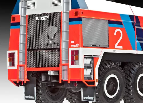 Revell GFLF Simba 8x8 – 1:24 tűzoltóautó makett
