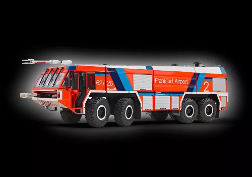 Revell GFLF Simba 8x8 – 1:24 tűzoltóautó makett