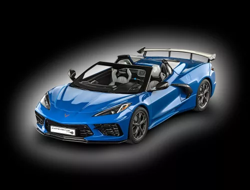 Revell Corvette C8 Cabriolet – 1:25 autó makett