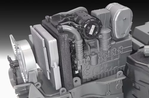 Revell Fendt 728 Vario – 1:20 traktor makett