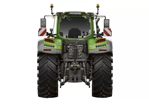 Revell Fendt 728 Vario – 1:20 traktor makett