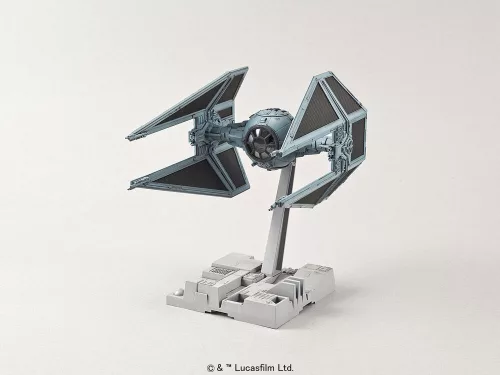 Revell BANDAI TIE Interceptor – 1:72 űrhajó makett