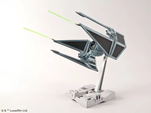 Revell BANDAI TIE Interceptor – 1:72 űrhajó makett