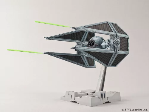 Revell BANDAI TIE Interceptor – 1:72 űrhajó makett