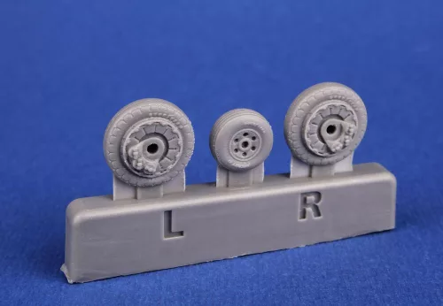 CMK F9F Panther Wheels Set / for Trumpeter kits - kerékkészlet