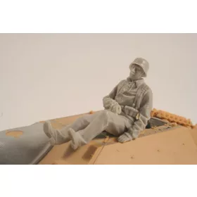 CMK German WWII Hetzer Sitting Infanty man – figura makett