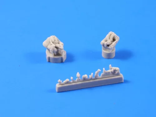 CMK WWII German pilots at rest (2 fig) – figura makett