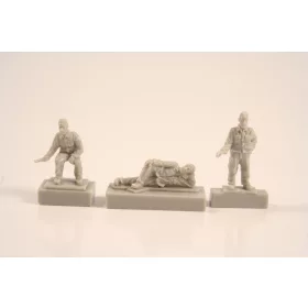   CMK U boot IXC-Crew at rest in quartes (3fig – figura makett