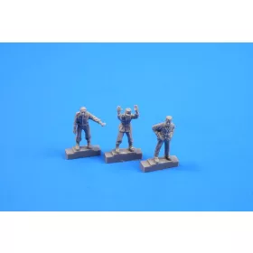   CMK Werner v.Braun with his inspection team watching an A4/V2 rocket launch(3 Figures) – figura makett