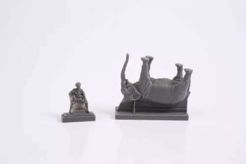 CMK Mechanic of India WWII+Elephant with Mahout (2 fig.+elephant) – állatfigura makett