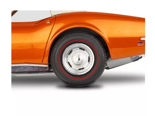 Revell '68 Corvette L-88 Roadster – 1:25 autó makett