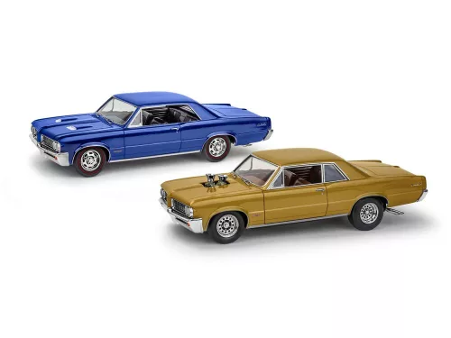 Revell '64 GTO – 1:24 autó makett