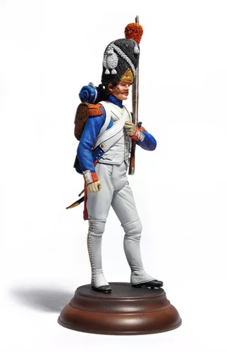 MiniArt Imperial Guard French Grenadier. Napoleonic Wars – 1:16 figura makett