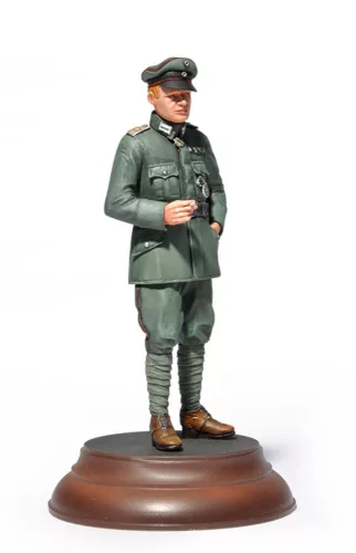 MiniArt Ernst Udet. WW1 Flying Ace – 1:16 figura makett