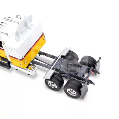 Revell '78 Chevy Bison 1:32 kamion makett 17471R