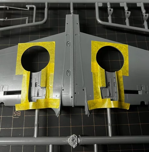 Art Scale Kit Curtiss Hawk 81-A2 AVG wheels bay masks for Great Wall Hobby - futóműakna-maszkok